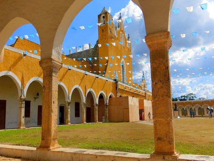 monastere-izamal